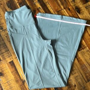 JoyLab Sage Green Leggings